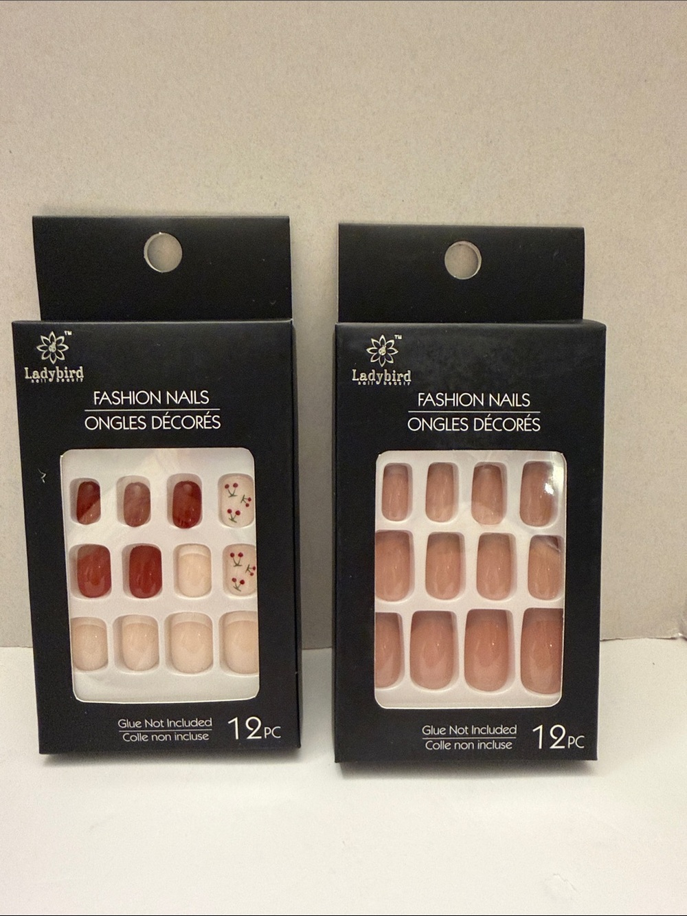 💕5/25💕Ladybird Fashion Press-On Nails - Neutral & Rust Floral Set of 2